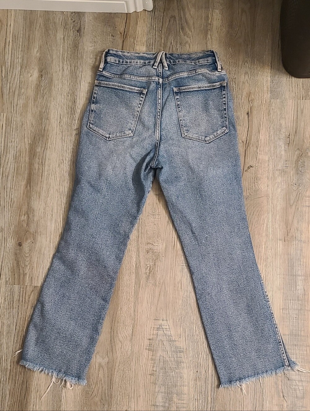 Good American Good Curve Women's Deconstructed Hem Blue Straight Leg Jeans, 29/8 - Picture 2 of 10
